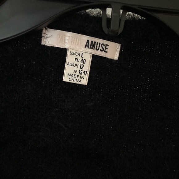 NWT Amuse Society Fuzzy Black Belted Sweater - Picture 3 of 4